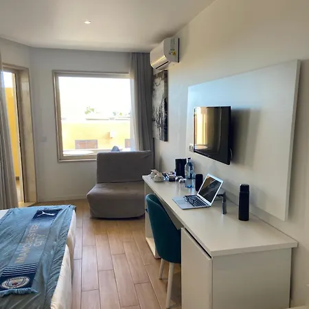 Albufeira Beach Resort Apartment *